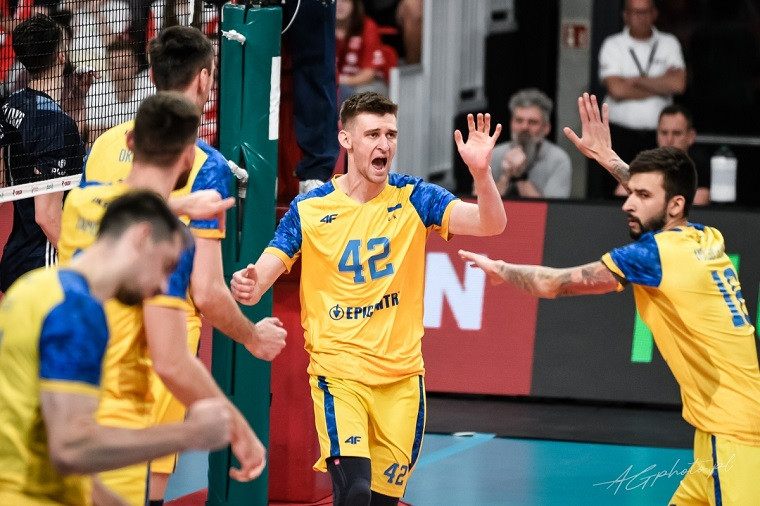 Національна збірна України з волейболу Чоловіча збірна України розгромила Азербайджан в матчі Золотої Євроліги-2024