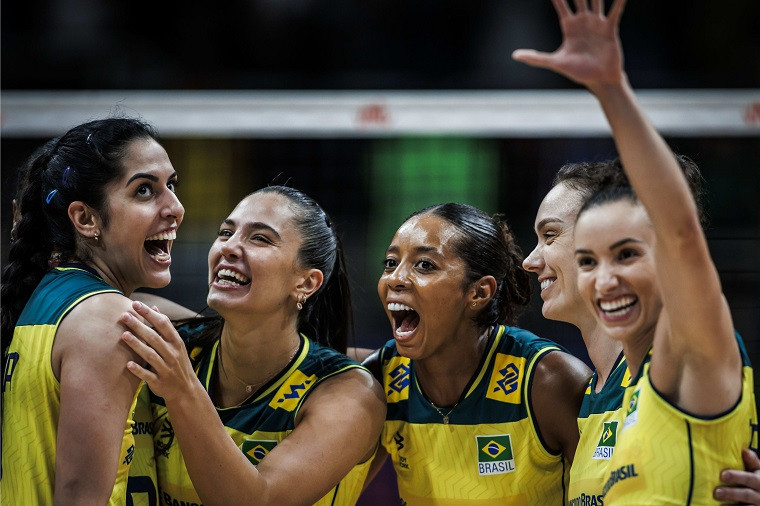 Збірна Бразилії з волейболу Польща та Бразилія лідирують у жіночій Лізі націй після першого ігрового тижня