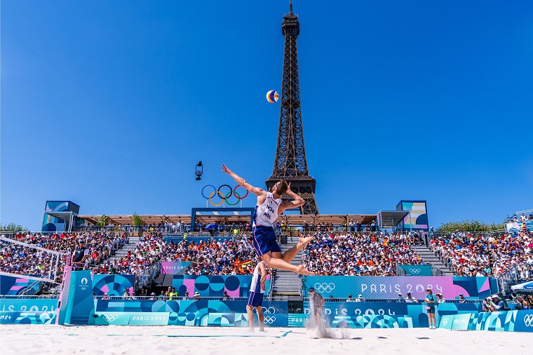 Андерс Мол Визначилися півфіналісти Олімпіади-2024 у пляжному волейболі